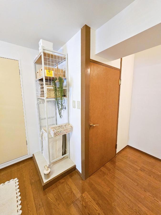 歌舞伎町704 Apartment Tokyo Luaran gambar